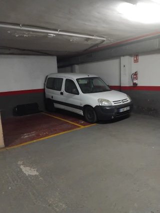Alquilo 1 plaza  parking