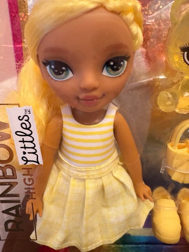 Rainbow High Litttles. Daisy Madisom