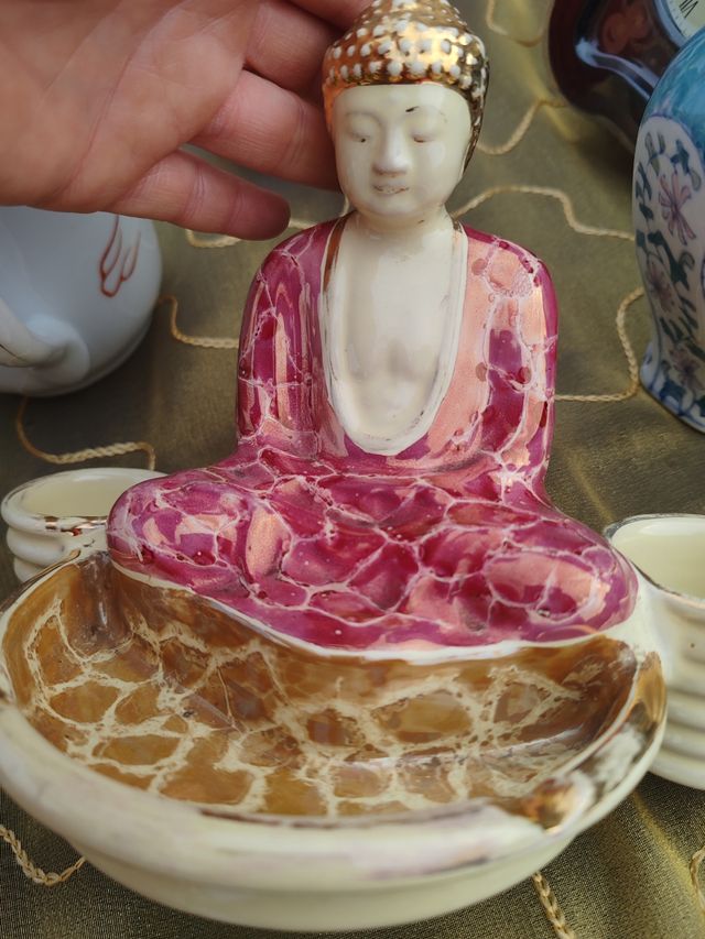 Portacandela monaco tibetano