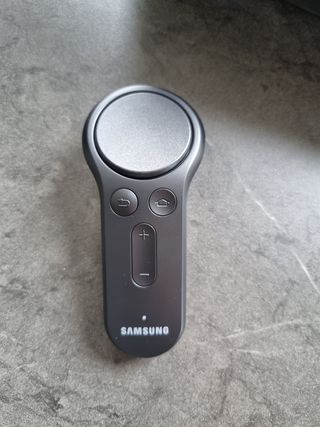 Samsung Gear VR con mando