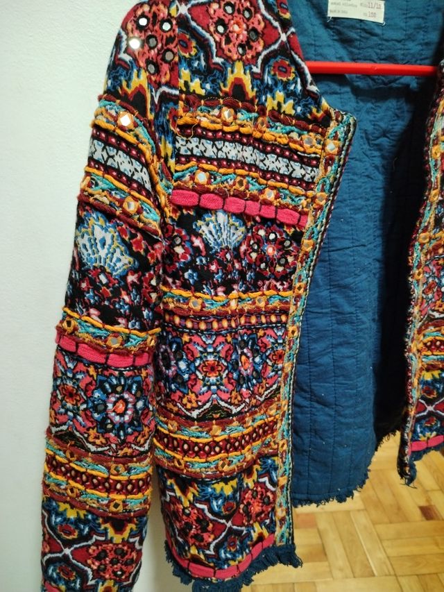 Chaqueta zara girls bordados 11-12 años .