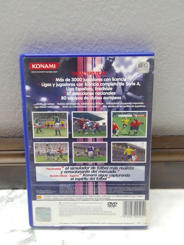 Pro Evolution Soccer 04 PS2