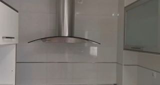 Mueble de cocina DM, campana, grifo y fregadero