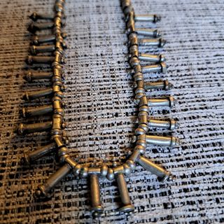 Collana etnica Africana