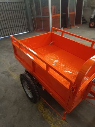 Remolque varios usos