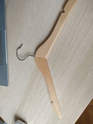 Perchas madera pequeñas