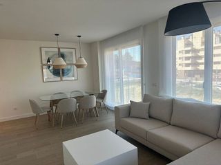 Piso en alquiler en Peñagrande en Madrid