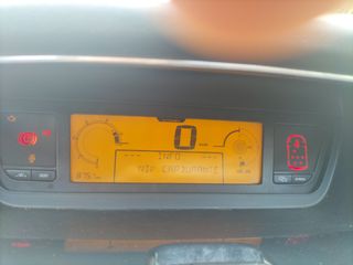 Reparación de cuentakilómetros odometro