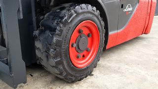 CARRETILLA ELEVADORA USADA 1600 KG