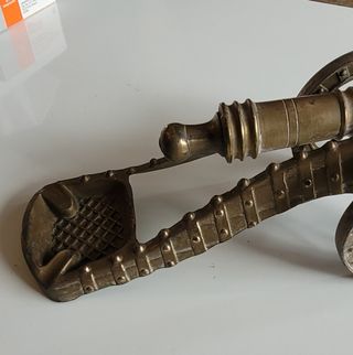 CAÑON EN BRONCE.