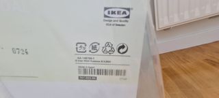 Estanterías con cristal. Mod. LJUSDAL IKEA NUEVAS