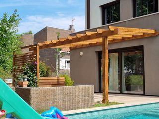 pergola rustica