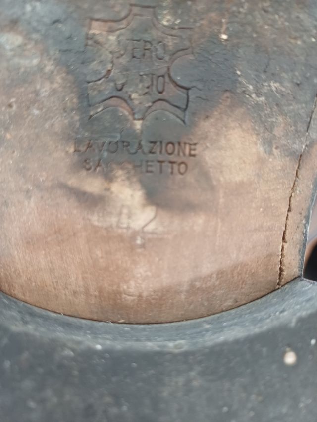 Scarpe nere basse classiche da uomo