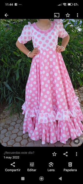 Precioso traje flameca, el de mujer 130€,niña 100€