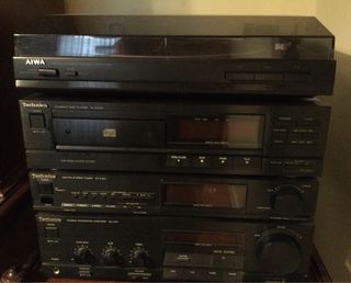 Tocadiscos Aiwa PXE80.