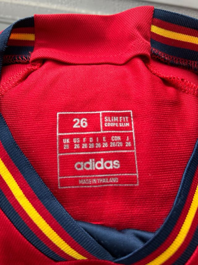 Camiseta oficial selección Paralluelos