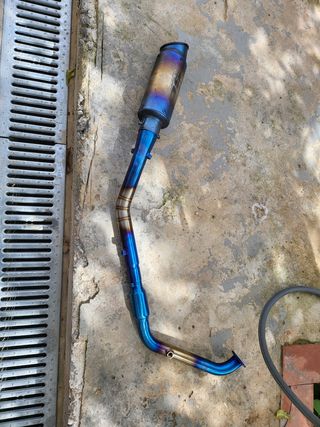 Mono moto cuero Bela - seminuevo