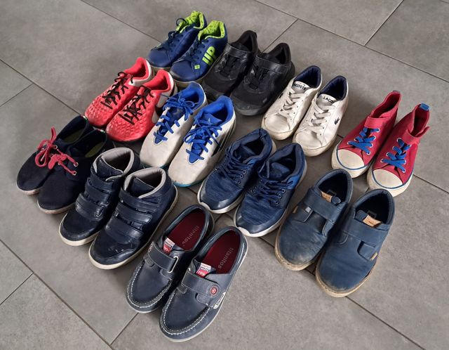 Lote Calzado niño talla 29 30 31