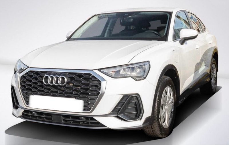 Audi Q3 2022 - foto 1