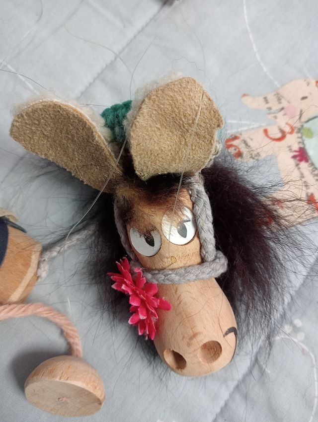 Marioneta artesanal burrito