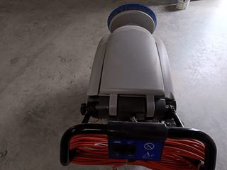 Fregadora limpieza  marca nilfisk ca 410