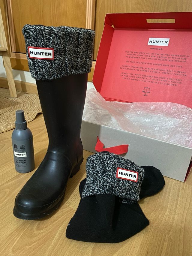 Botas hunter  calcetines  producto hidratacion