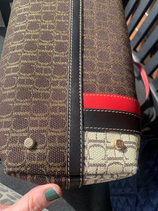 Capazo shopping Carolina Herrera