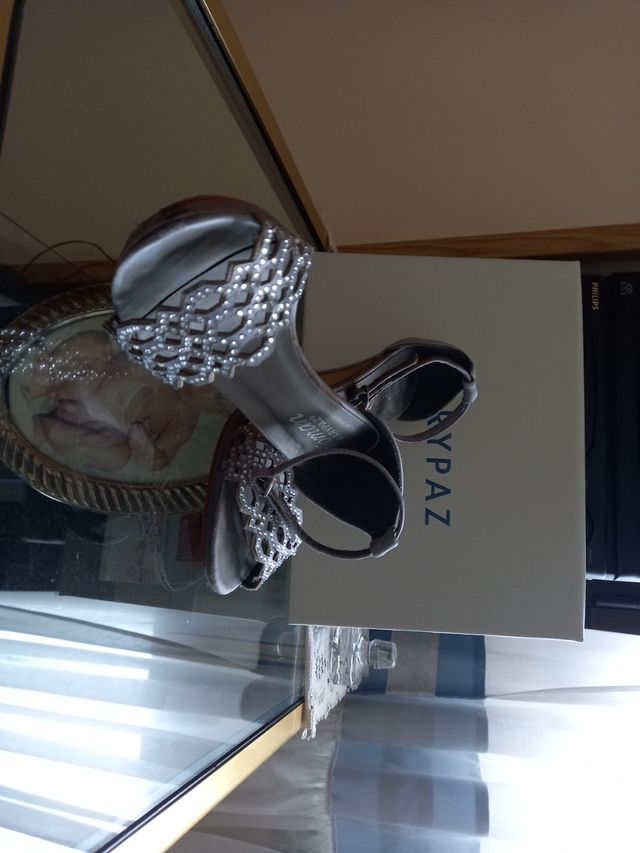 Sandalias gris plata de raso T 36