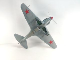 Maqueta de MiG-3 Soviet Fighter de Zvezda en 1/72