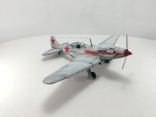 Maqueta de MiG-3 Soviet Fighter de Zvezda en 1/72