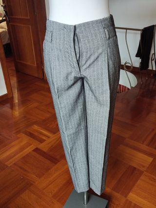 Completo donna giacca e pantalone. Zara. S