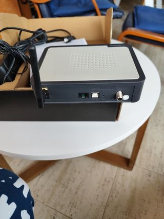 Cable módem wifi Thomson TCW710