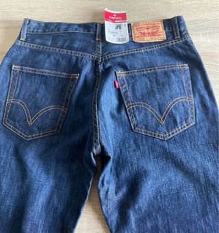 LEVI’S 210