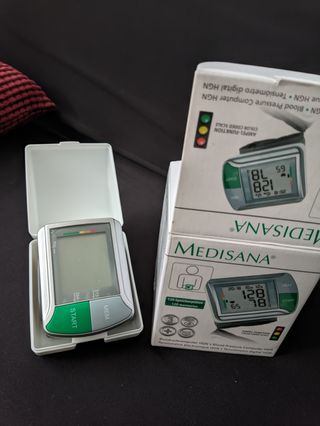 Tensiómetro de muñeca Medisana