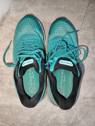Deportivas Under Armour Hovr