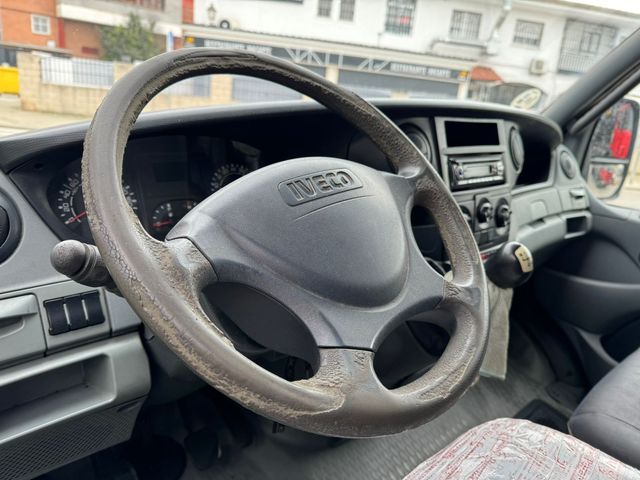 FURGONETA IVECO DAILY 65C15