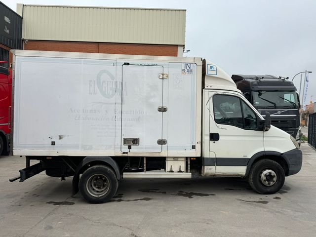 FURGONETA IVECO DAILY 65C15