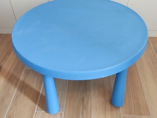 Mesa modelo mamut ikea, azul