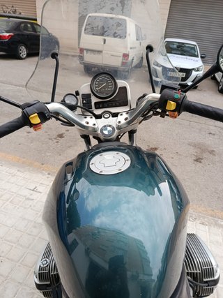 BMW R850R