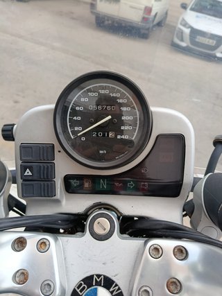 BMW R850R