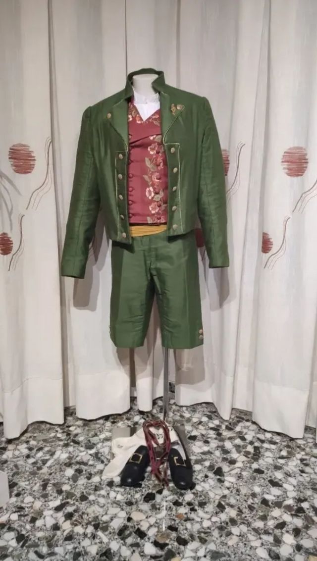 Traje fallero torrentí