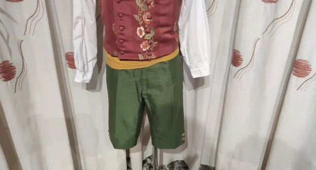 Traje fallero torrentí