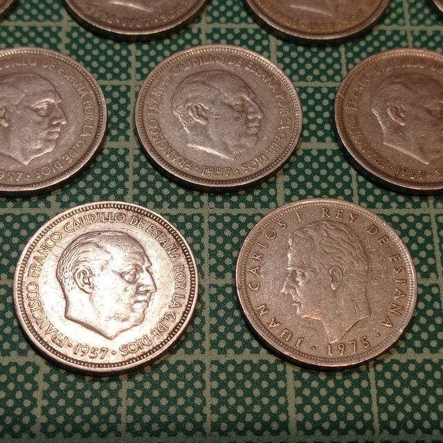 Monedas de 5 pesetas de Franco de 1957