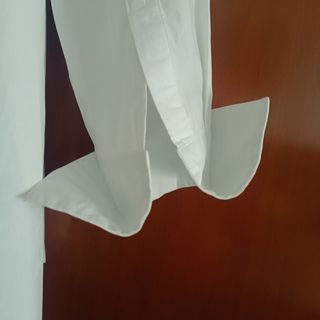 REBECA ARTESANAL  VESTIR