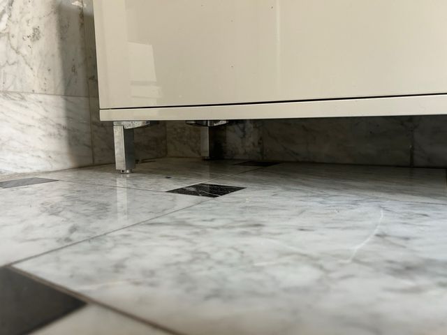 Mobile da bagno basso marca Antonio Lupi