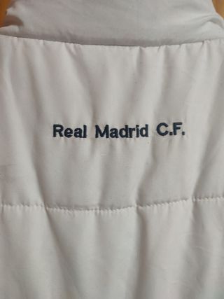 Chaleco invierno real Madrid