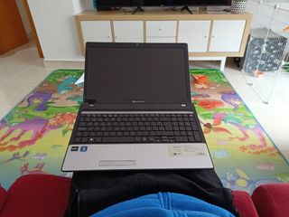 Ordenador portátil packard bell