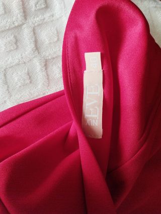 Abito lungo rosso con bretelline 