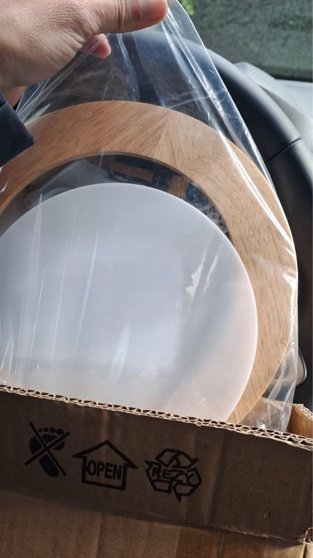 URGE Lampada da soffitto a incasso bianca e marrone.