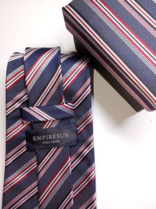 Corbata marca EMPIRESUM, 50x100 seda 50 poliéster